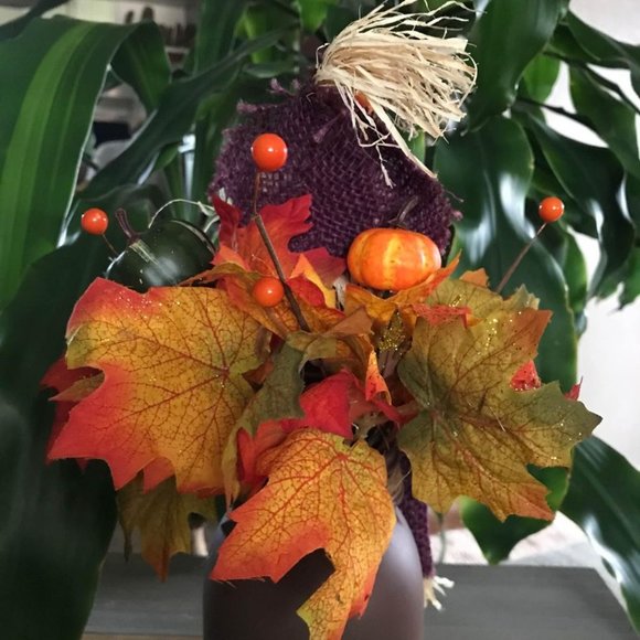 New 13" Handmade Fall Scarecrow Arrangement (Version 3) - Picture 5 of 6